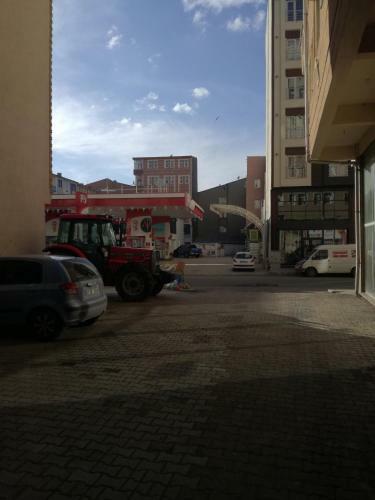 Haci Nevruz Apartlar?