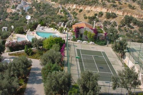 Club Patara, Sanyati Lodge, 77