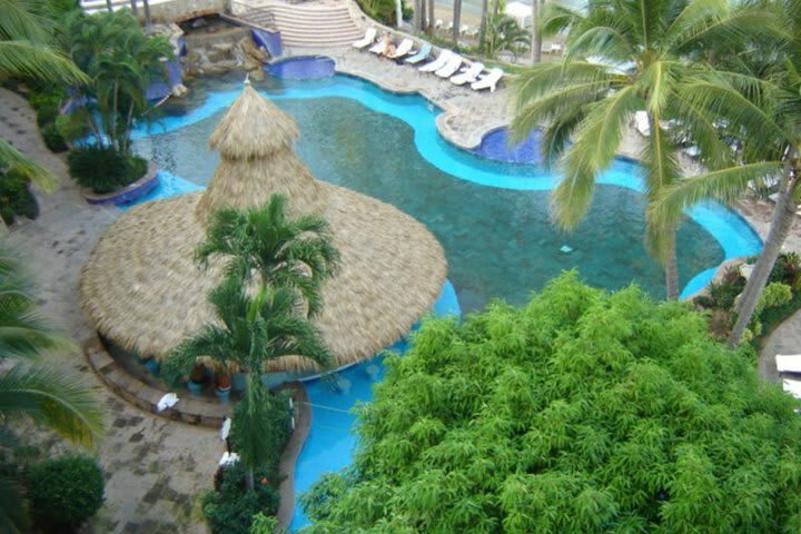 Grand Bay Hotel-isla Navidad Resort