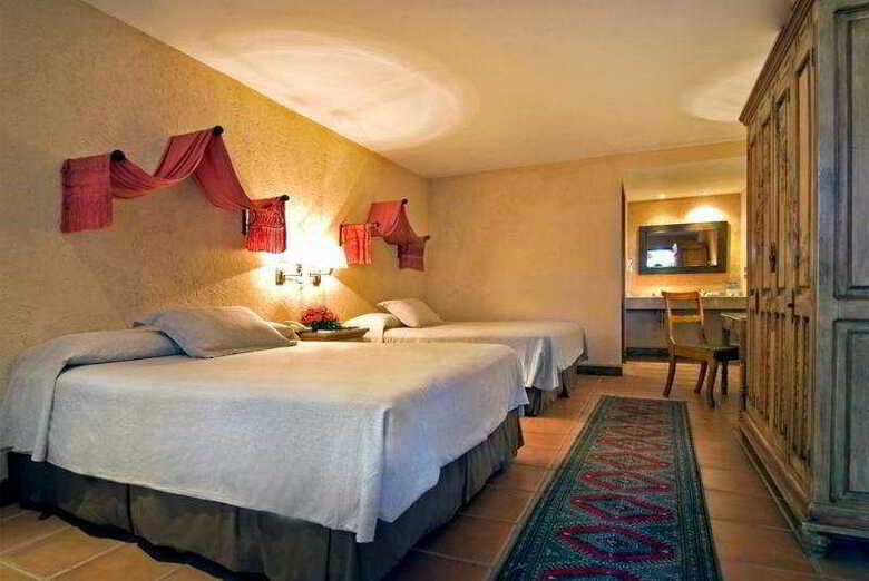 Hotel Casa Rosada