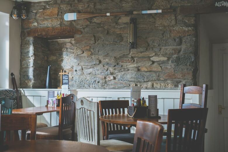 Posada Harbour Inn
