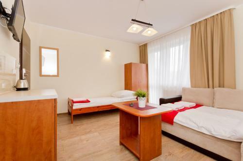 Bed & Breakfast Pokoje Go?cinne Krzy?