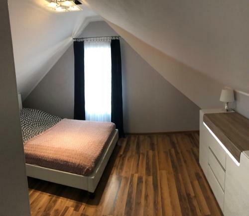 Pokoje I Apartamenty 200 M Do Pla?y