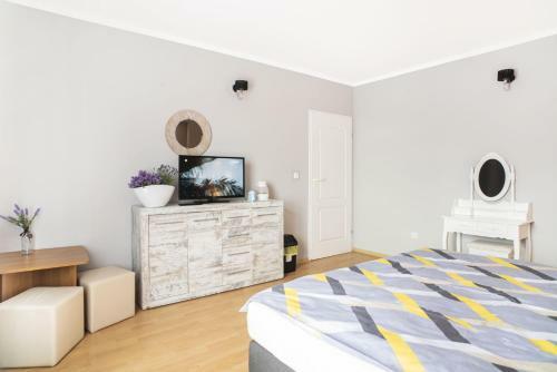 Bed & Breakfast Lawendowy Dworek