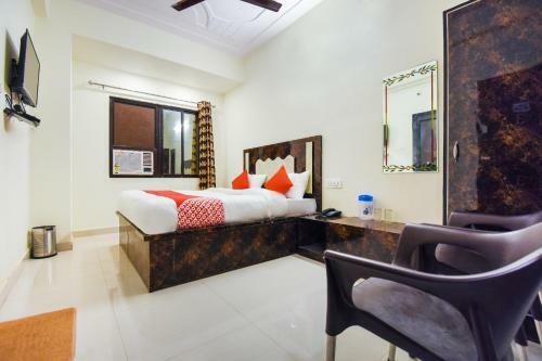 Vaccinated Staff - Oyo 69118 Hotel Relax