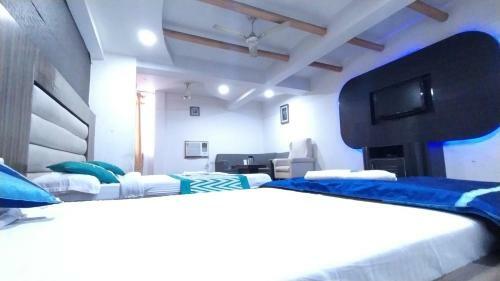 Hotel Gagan Suite