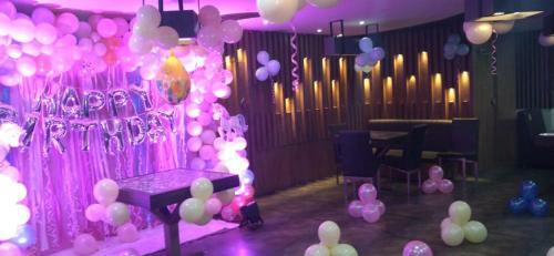 Hotel Gagan Suite