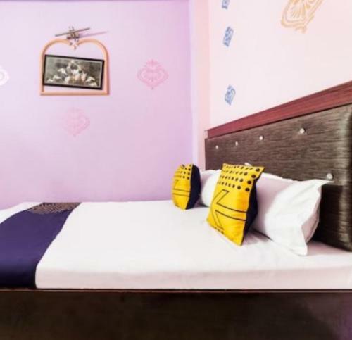 Hotel Asha Palace By Wb Inn, Kanpur