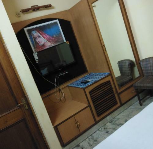 Shubh Hotel By Wb Inn, Kanpur