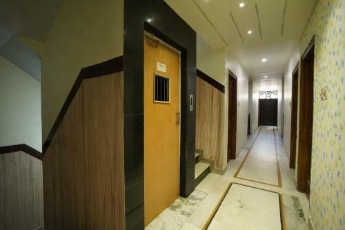 Shubh Hotel By Wb Inn, Kanpur