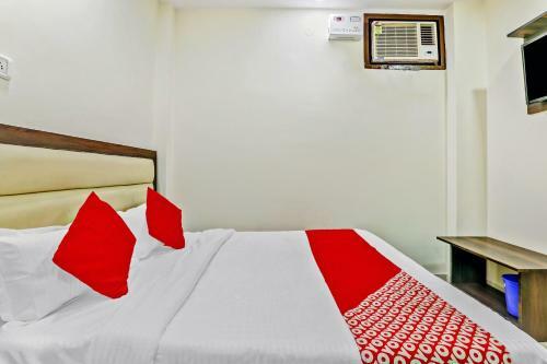 Oyo Flagship 84727 Hotel Shiva Residency
