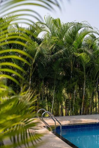Hotel Paramount Riverfront Resort & Spa, Karjat