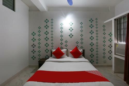 Hotel Oyo 61919 Piyush Residency