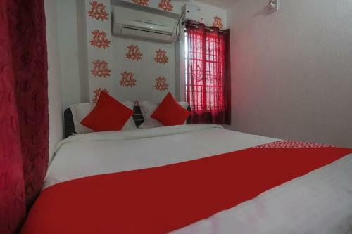Hotel Oyo 61919 Piyush Residency