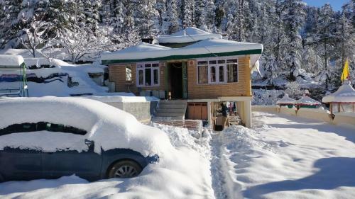 Hotel Hari Om Paradise