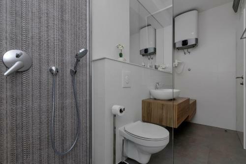 Villa Violet Salt Water Pool & Free Beach Parking