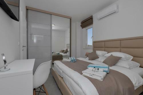 Villa Violet Salt Water Pool & Free Beach Parking