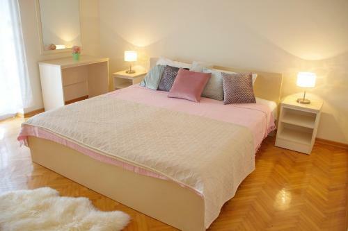 Hostal Family Suite City Center