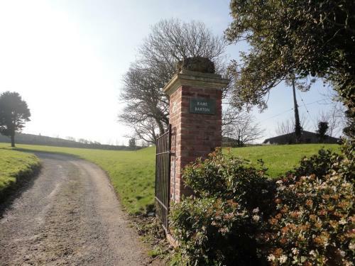 Bed & Breakfast Rame Barton