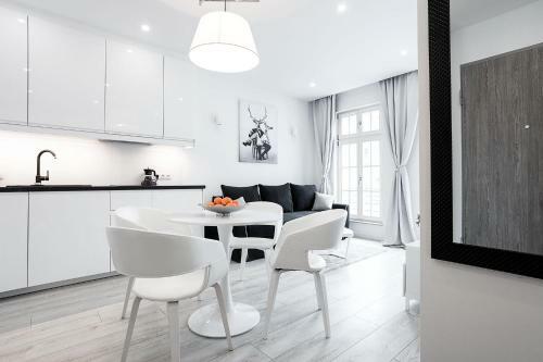Viu White Moon Apartment