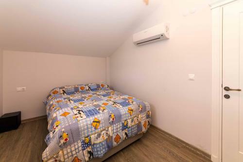 Villa Gunes 2 Icmeler Daily Weekly Rentals