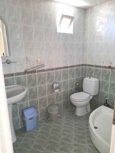 Kusadasi Sevgi Plajinda Mustakil Villa