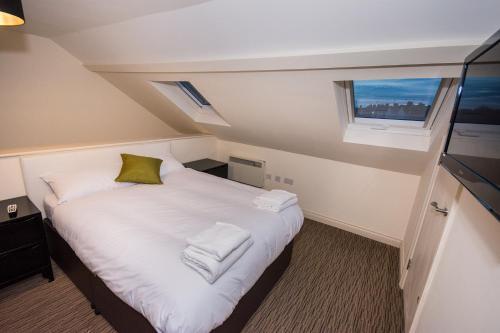 Hostal Captain Fryatt Guesthouse