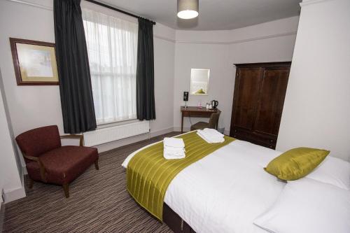 Hostal Captain Fryatt Guesthouse