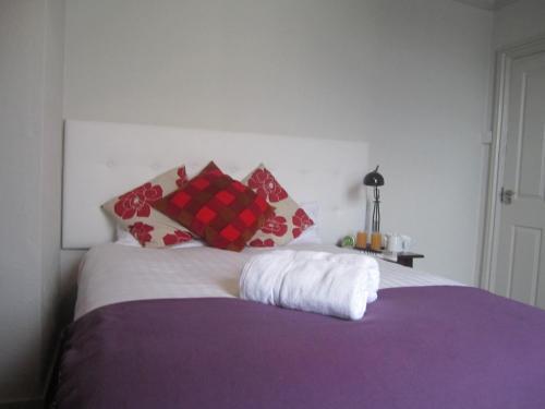 Hostal Captain Fryatt Guesthouse