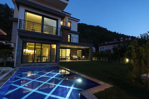Villa Grass Icmeler Marmaris Daily Weekly Rentals