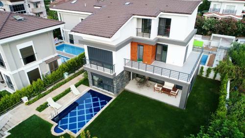 Villa Grass Icmeler Marmaris Daily Weekly Rentals