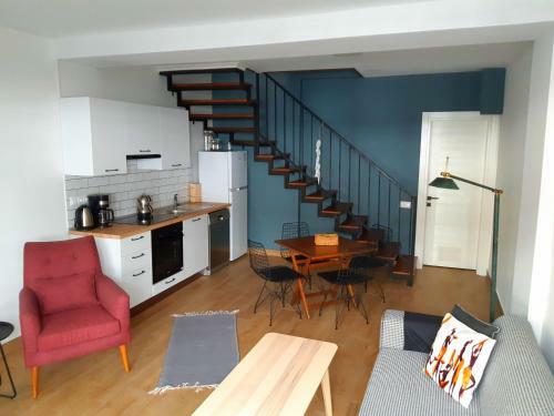 Duplex Mod Apartment 50m From The Beach