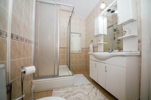Villa Smyrna Marmaris Daily Weekly Rentals
