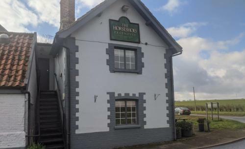 Hostal The Horseshoes