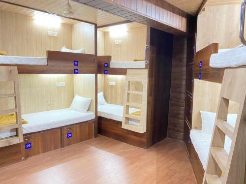 Albergue City Stay AC Deluxe Dormitory