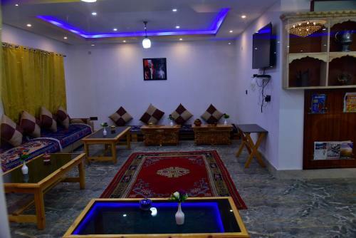 Kyun Tso Hotel