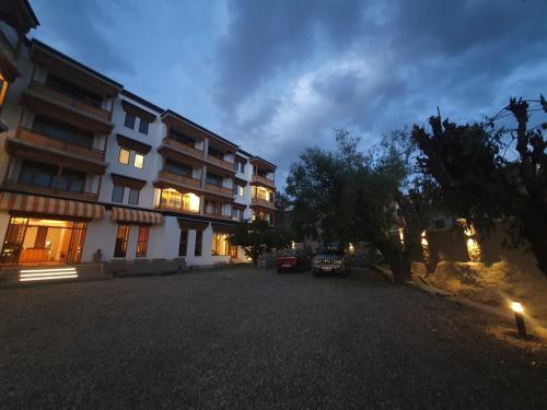 Hotel Ananda Ladakh