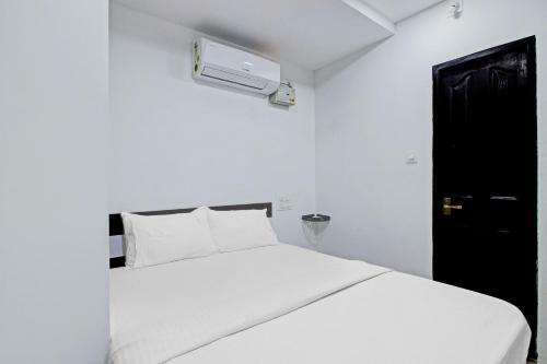 Hotel Oyo Flagship 81436 Palace Lodge