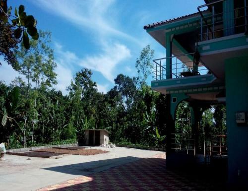Tripthrill Coorg Misty Home
