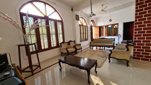 Hostal Rov's Estate