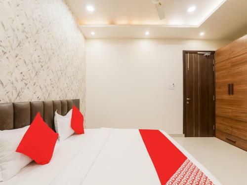 Hotel Oyo 77595 Ashiyana Residency