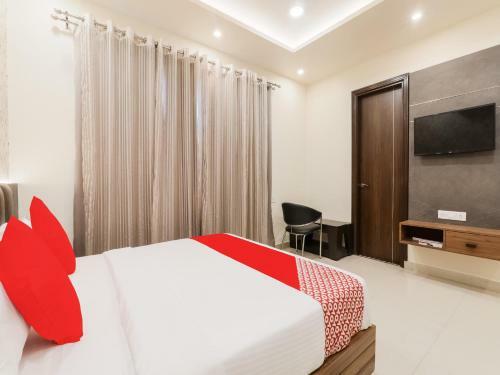 Hotel Oyo 77595 Ashiyana Residency
