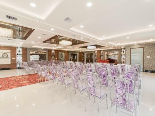 Hotel Oyo 77595 Ashiyana Residency