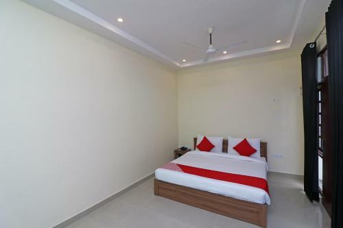 Hotel Oyo Flagship 27925 Kotra House Gomtinagar