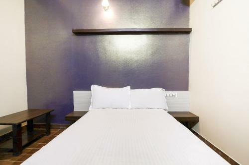 Spot On 73658 Hotel Sumitra