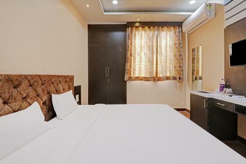 Hotel Capital O 85177 Ss Grand