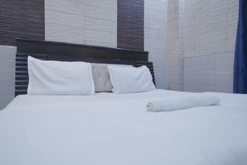 Hotel Sanjay Royal By Wb Economy
