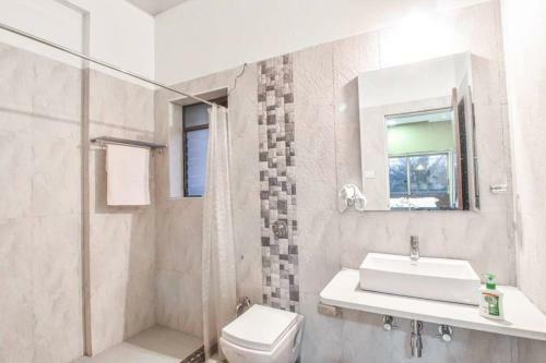 Villa Enjoy Sunsets With Skyline At Duck Trunk Khandala