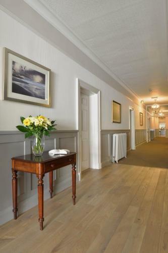 Watersmeet Hotel