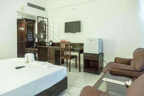 Hotel Royal Regency Lifotel By Crossway